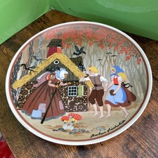 Rotkappchen Barbara Furstenhofer  Hensel & Gretel Fairy Tales Plate