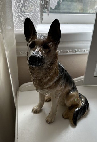 Large beswick alsation german - large,