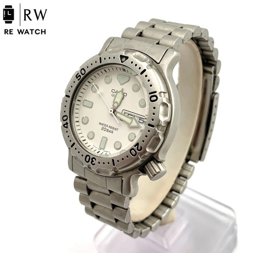 Used casio 705c quartz - [used],
