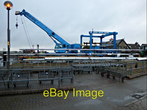 Photo 6x4 boat hoist - photo, largs