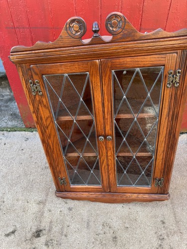 Old charm carved oak - old,