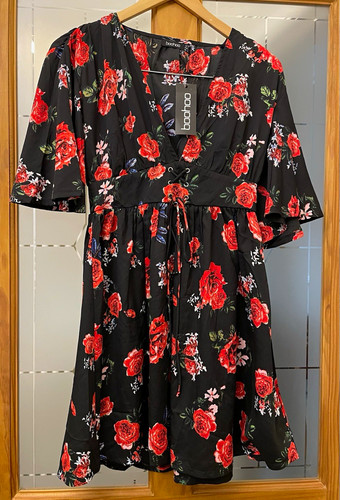 Boohoo black red rose - black/red,