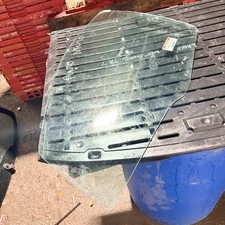 FIAT PUNTO PASSENGER SIDE FRONT DOOR WINDOW GLASS