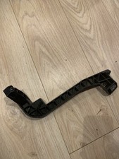 Mercedes ML63 AMG W166 Bumper Guide Bracket Support Arm (2012–2015) OEM