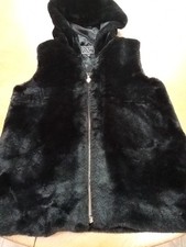 Guess Black Faux Fur Gilet Age