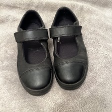 Clark's Girls School Shoes Size 1F