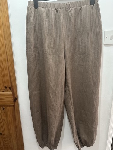 Bnwt new look size - look, 14