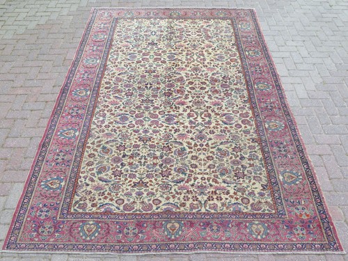 Vintage turkish carpet - vintage,