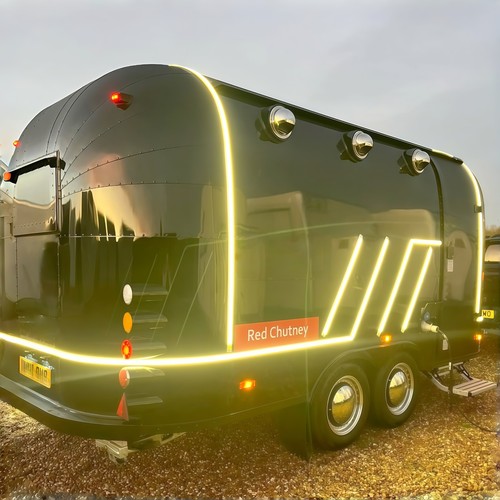 Trailer hot dog - hot, doner