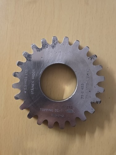 24 teeth gear - 20,