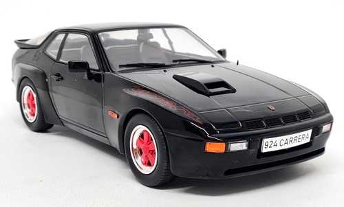 Mcg porsche 924 - 1/18,