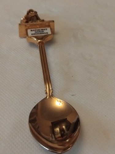 Unusual 24ct gold plated - gold,