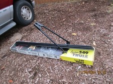 2 Thule System 549 Upright