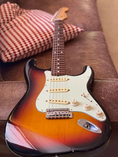 Fender Vintage FujiGen Stratocaster Japan 1962 RI Sunburst MIJ N-Serial 