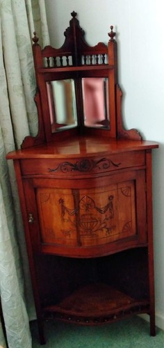 Victorian display cabinet - display,