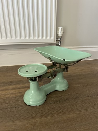 Vintage pastel green kitchen - vintage,