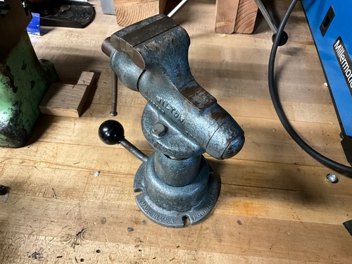 Wilton baby bullet - baby, vise