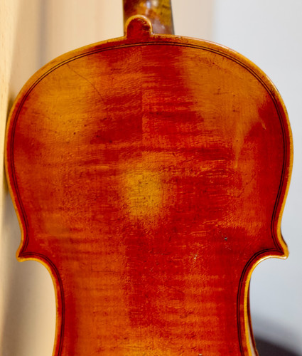 Old small violin - geige, viola