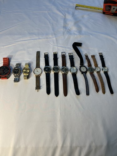 Various watch lots 12 - watch,