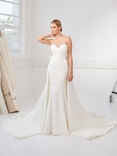 Ellis Bridals Wedding Dress