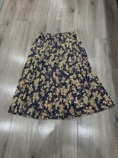 Eastex Woman’s Skirt UK 14 (new without tags).