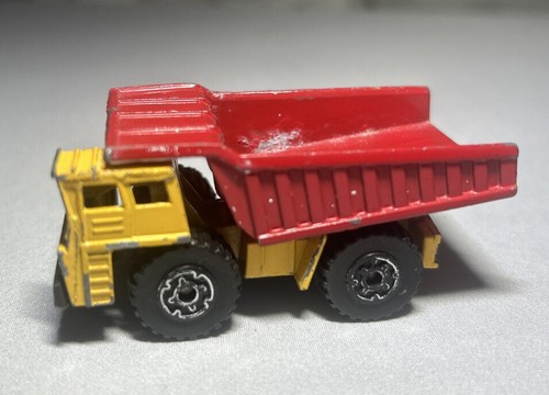 Vintage matchbox dump - dump, truck