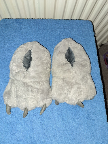 Kids novelty monster feet - monster,