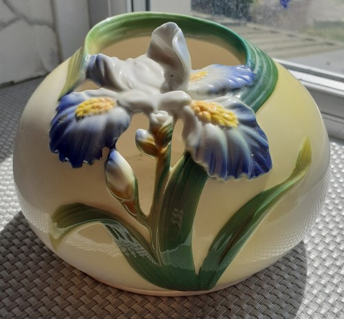 Vintage graff round iris - vintage,