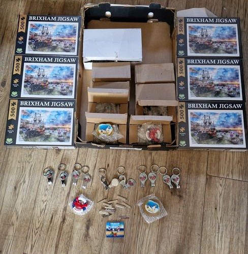 Souvenirs fridge magnets - fridge,