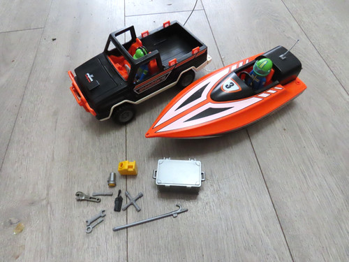Playmobil 3399 jeep and - , boat