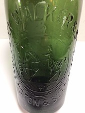 DARK GREEN Old KING ON HORSE