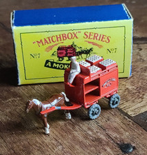 A MOKO LESNEY PRODUCT No. 7