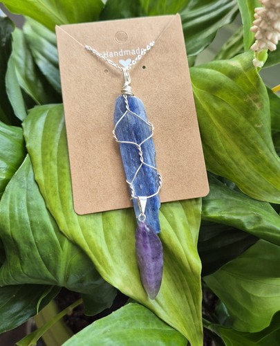 Raw blue kyanite pendant - raw,