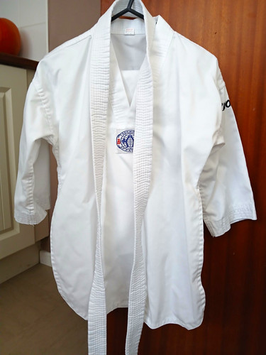 Kwon taekwondo dobok uniform - taekwondo,