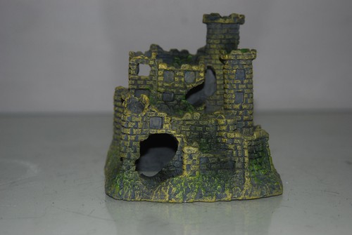 Detailed aquarium great - detailed, small