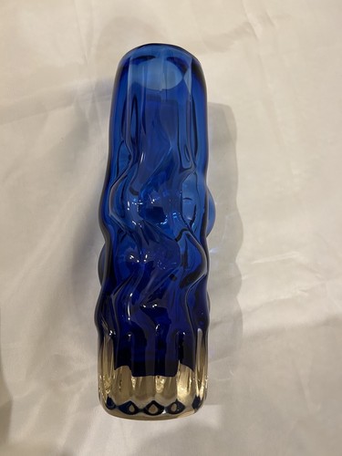 Blue brain cage vase - blue, brain/cage