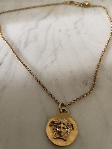 Versace medusa charm - versace,