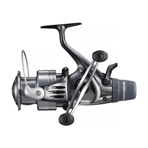 Shimano baitrunner reel - xt-rb,