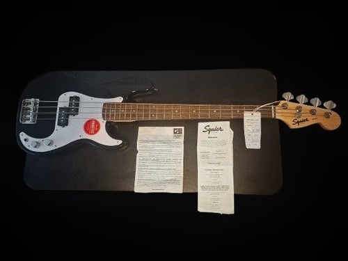 Squier fender a mini - by, fender.