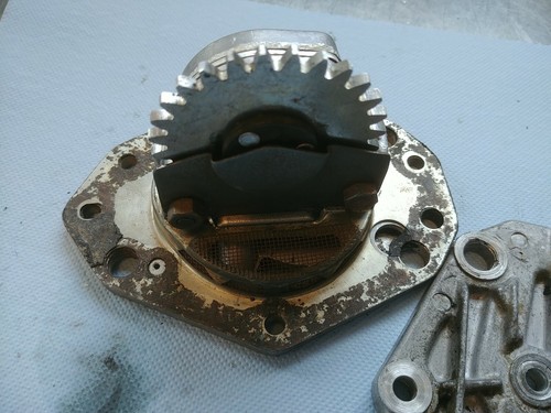 Honda c71 oil - pump, 1960