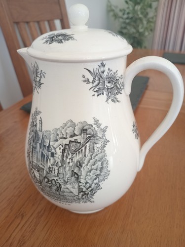 Vintage wedgewood coffee pot - wedgewood,