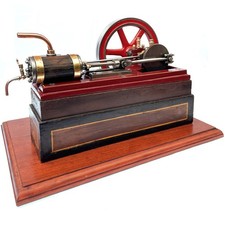 A BEAUTIFUL ANTIQUE LARGE