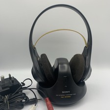 Sony TMR-RF815R RF Stereo Transmitter With MDR-RF815R Wireless Headphones