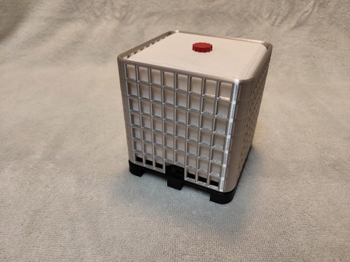 10th scale cage water tank - scale,