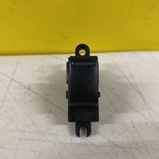 2002-2008 NISSAN PRIMERA PASSENGER SIDE FRONT WINDOW SWITCH 25411 AV600