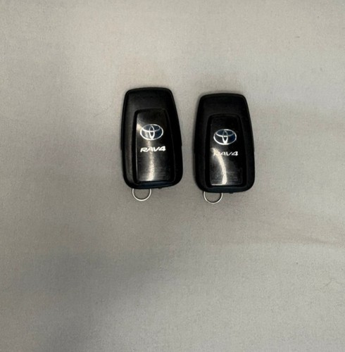 Two genuine toyota button - two,