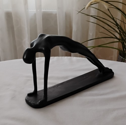 Female art sculpture nude - female,