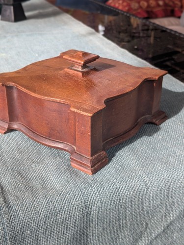 Antique vintage 16x6cm wooden