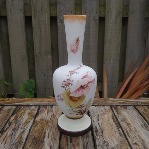 Victorian glass vase opaline - victorian,