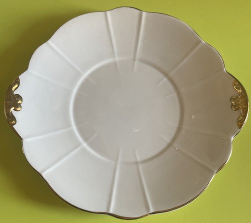 Vintage cake plate cream and - /,